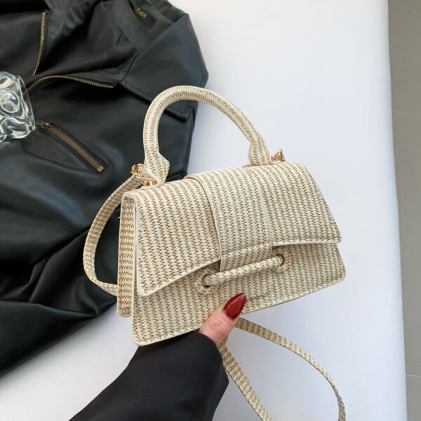 French Fashion Casual Simple Western Style Simple Fashion Shoulder Messenger Bag - Image 4